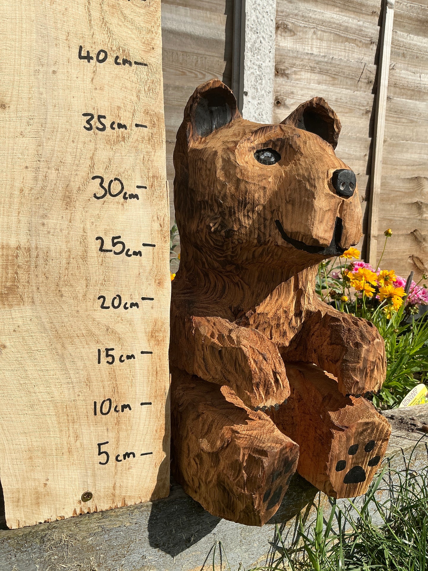 12 - Sitting bear